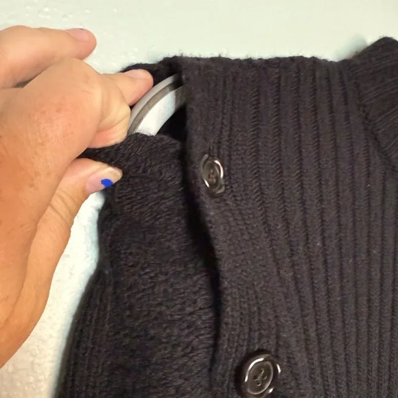 MARNI Black wool sweater with detachable sleeves‎